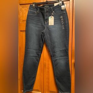 Maurices mid rise denim jegging